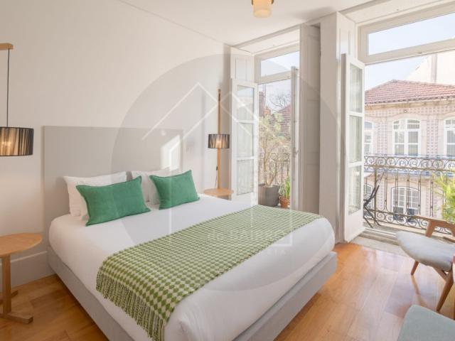 Guest House em Funcionamento + Loja Arrendada | Centro Histórico do Porto
