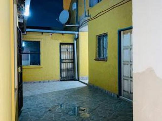 guest house on the market in lehae, soweto