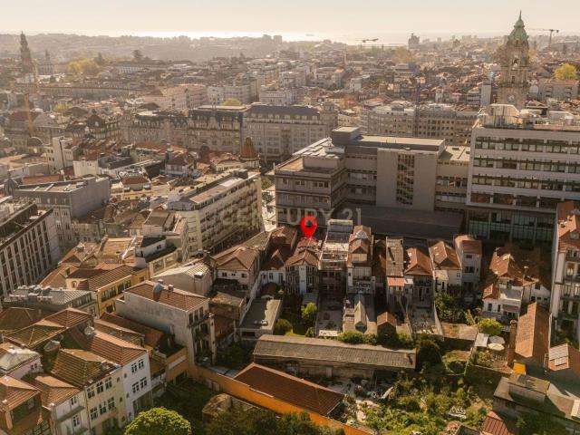 Guesthouse no coração da baixa do Porto com licença AL