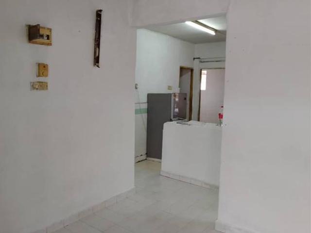 Gugusan Rosa Flat for Sale