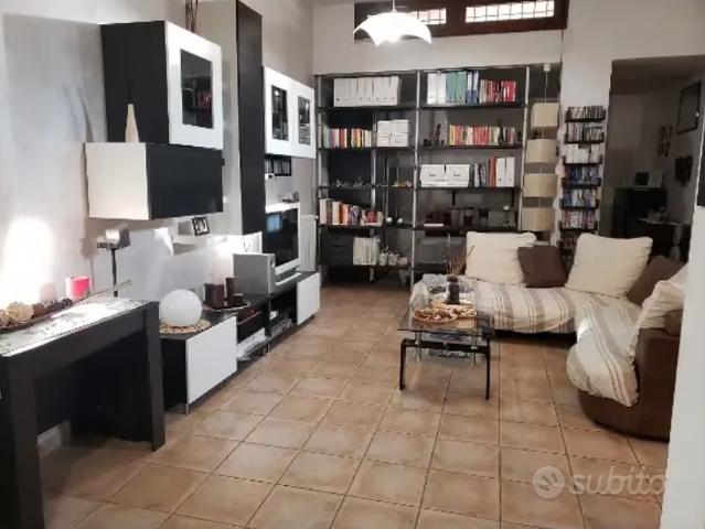 Guidonia marco simone bilocale arredato