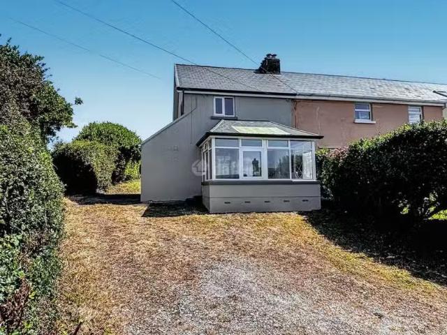 Guileen, Whitegate, Whitegate, Co. Cork is for rent