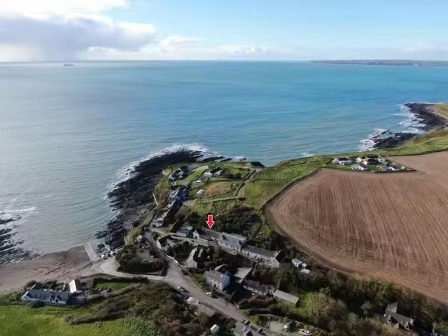 Guileen, Whitegate, Midleton, Co. Cork, P25VW80 is for sale