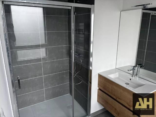 GUILERS T2 NEUF GRAND BALCON PARKING