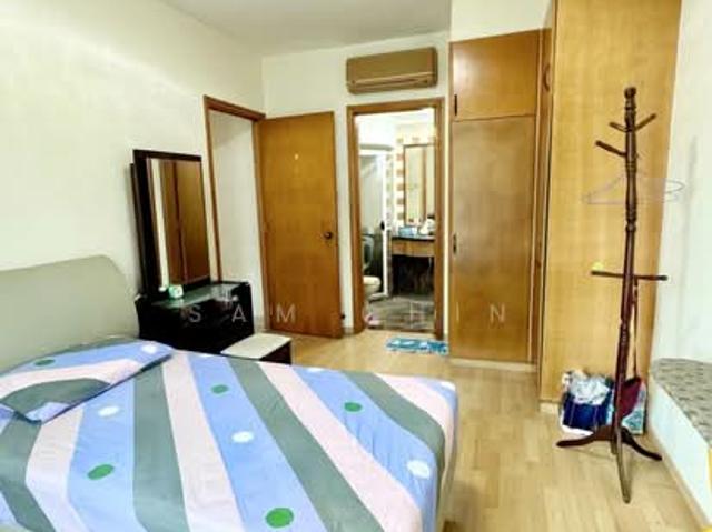 Guilin View Condominium For Sale, $998,000, 2 Bed 2 Bath 861 sqft $1,159.00 psf