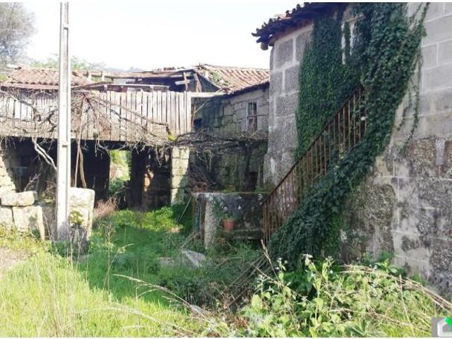 Guimarães Guimarães 100639425