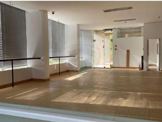 Guimarães Guimarães 102221930