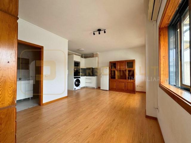 Guimarães Guimarães 104964840