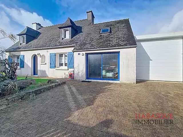 Guimiliau 29400 Achat / Vente maison 8 pièces t8 au dernier étage