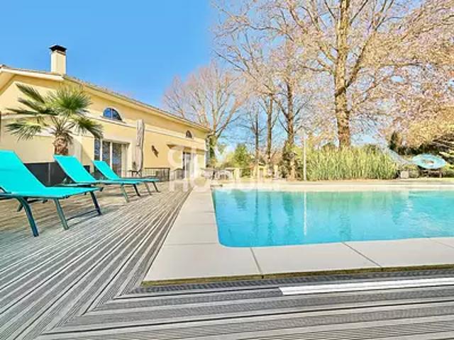 Gujan Mestras 33470 Achat / Vente maison 10 pièces t10 piscine terrasse