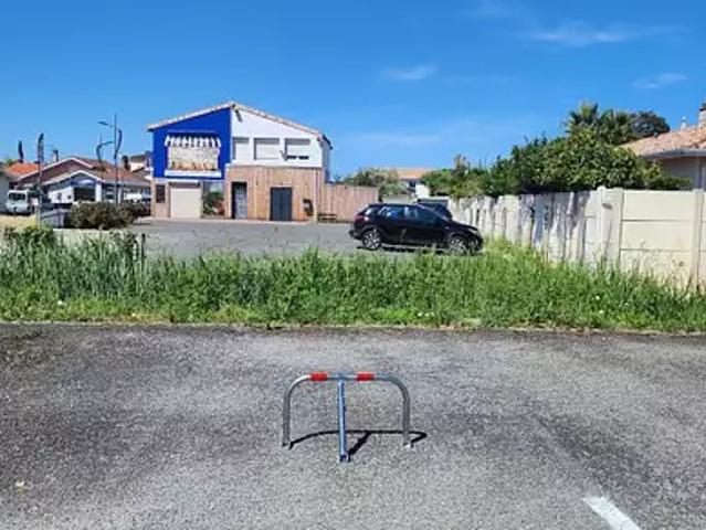 Gujan Mestras 33470 Location parking
