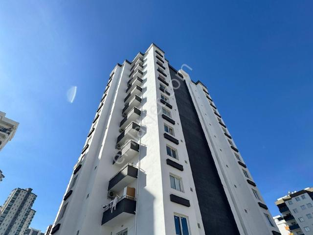 Gültepe Mahallesinde Hasarsız İskanlı Satılık Sıfır Eşyalı Daire
