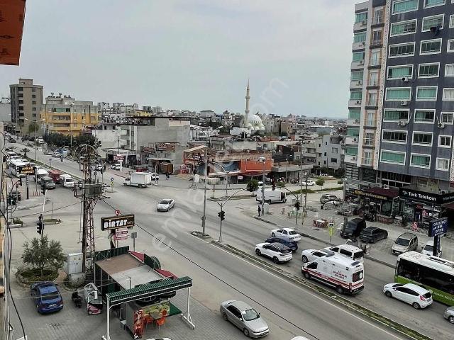 Gültepe`de~cadde~üzeri~1+1~full~eşyalı~cazip~merkezi~konum~daire