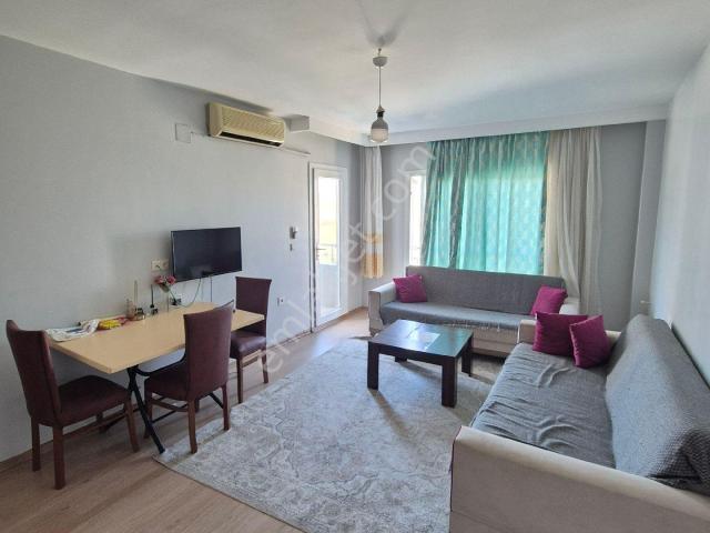 Gültepe'de 1+1 Full Eşyalı Az Katlı Balkonlu Geniş Oturumlu Kiralık Daire