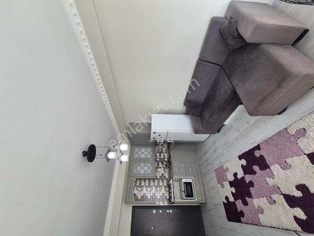 Gültepe'de 1+1 Full Eşyalı Merkezi Konum Balkonlu Kiralık Daire