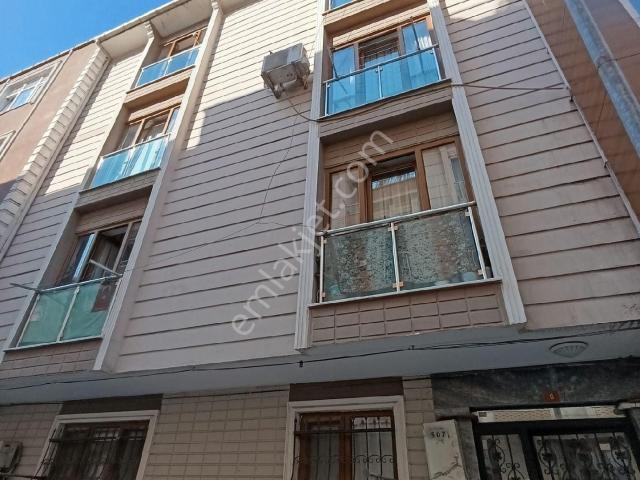Gültepe'de 3+1 Ebeveyn Banyolu 130m² Ön Cephe Daire