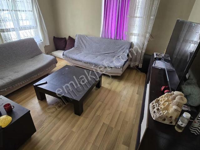 Gülveren Mah. Satılık 3+1 Daire, 100m², Balkonlu, Güney Cephe