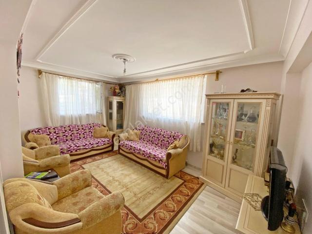 Gülveren Mahallesinde Yeni Binada Balkonlu 3+1 Satılık Daire