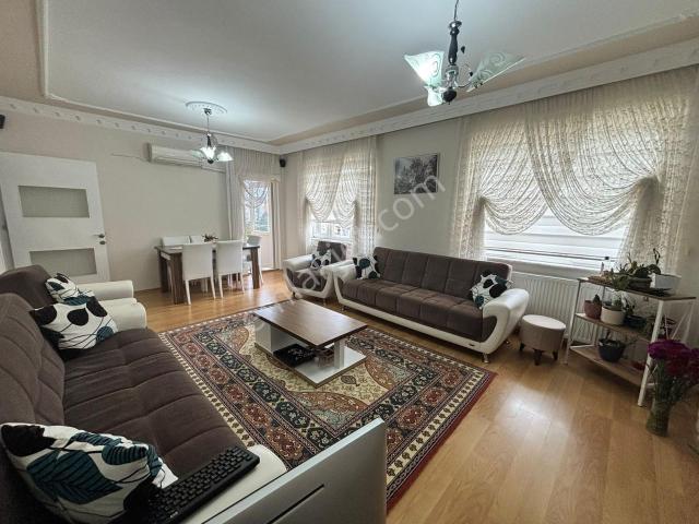 Gülverende Masrafsız İçi Full Yapılı Doğalgazlı Katta 3+1 Daire