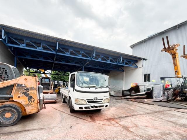 GUL CRESCENT Factory / Workshop B2 For Rent, $11,0008,000 sqft $1.38 psf