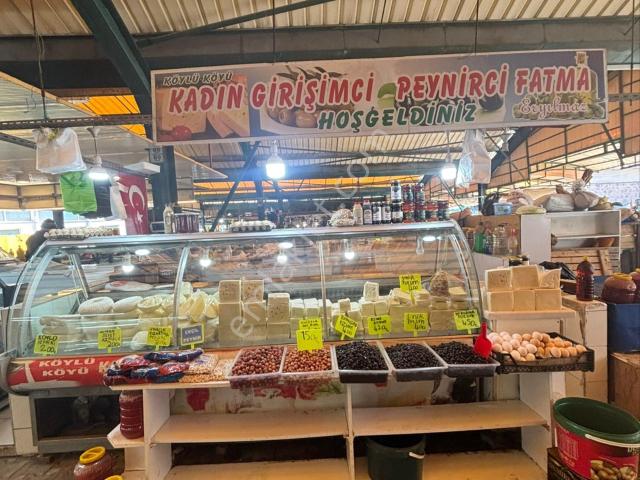 Gül Emlaktan Devren Kiralık Pazar Tezgahı Uygun Fiyata Pazarlık Payı Var Salı Pazarı Belediyeye Ayit