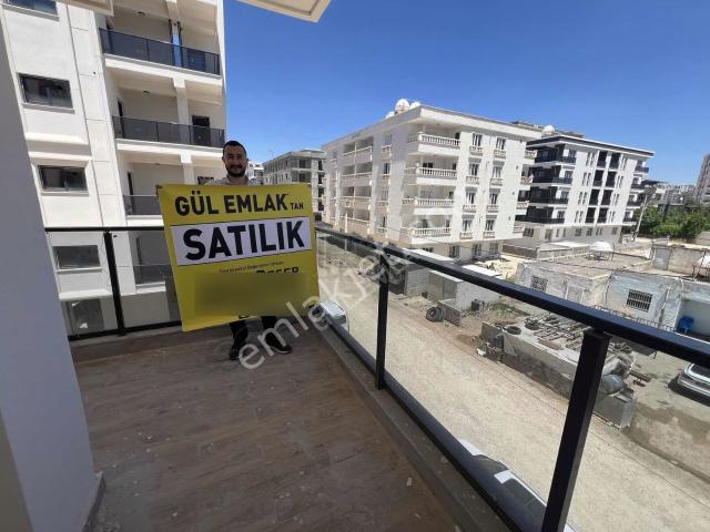 Gül Emlaktan Site'de Satılık 4+1 Lüks Daire