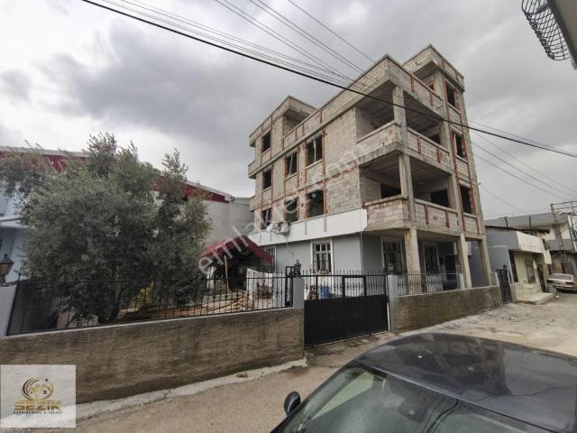 Gülbahçesi Uçakalanı Yeni Yerleşim Yeri Ana Caddeye 3.parsel