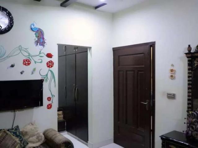 Gulberg2 A 1 block 14 marla full house facing park Lahore Gulberg 2 ID 57996