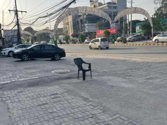 Gulberg corner commercial plot direct approach MM Alam Road Lahore Gulberg 2 ID 63197