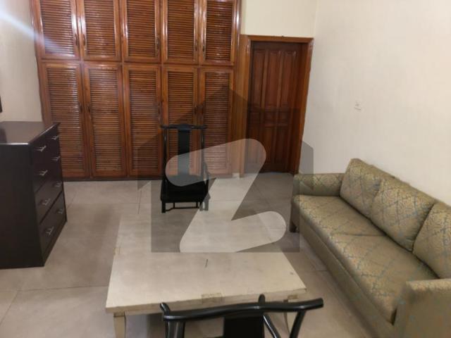Gulberg estate offer, luxury apartment for rent in gulberg & cantt lahore gulberg