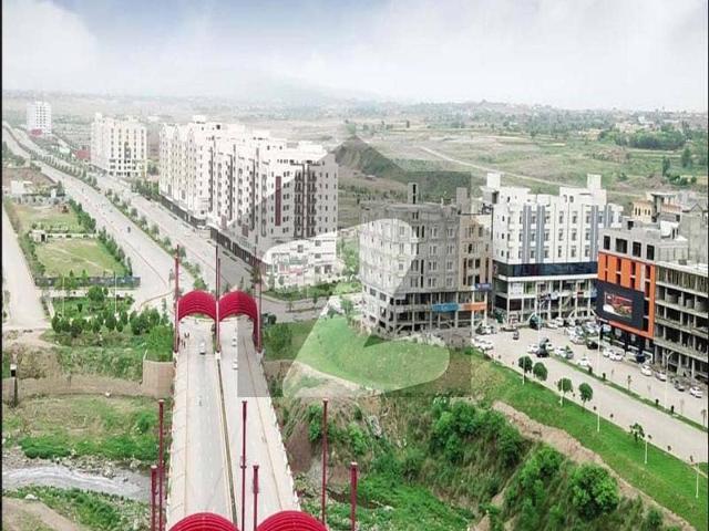Gulberg Green Block C 10 Kanal Main Road Farm House Land For Sale