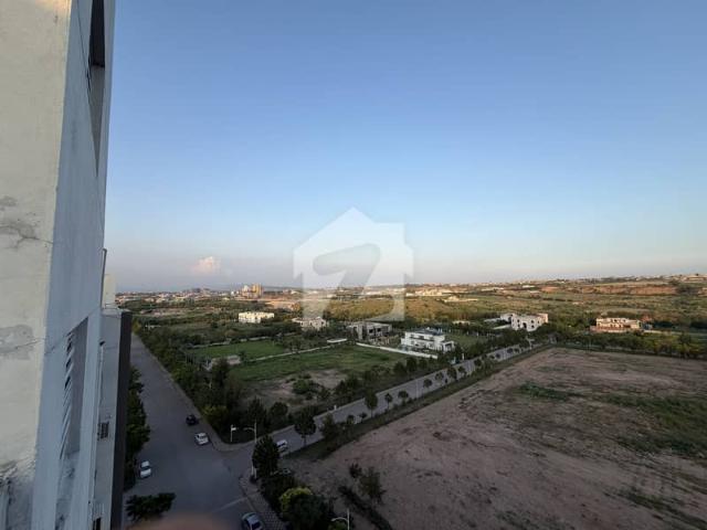 Gulberg green 1 bedroom fully luxury furnished apartments for rent