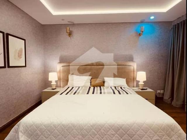 Gulberg green 2 bedroom fully luxury furnished apartments for rent
