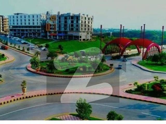 GULBERG GREEN 5 Kanal Farmhouse Land In Executive Block For Sale