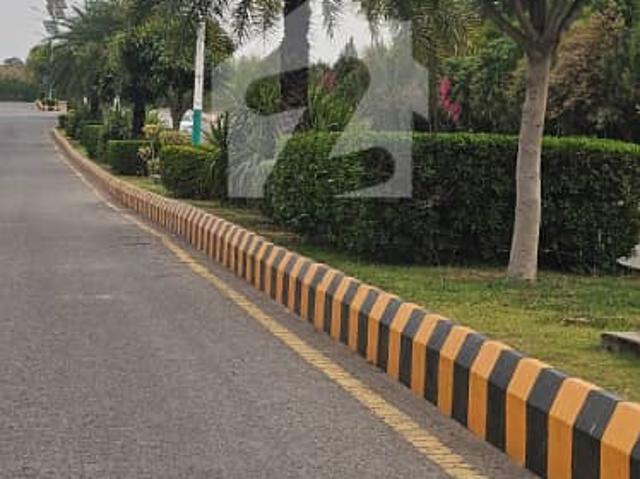 Gulberg Greens Block V