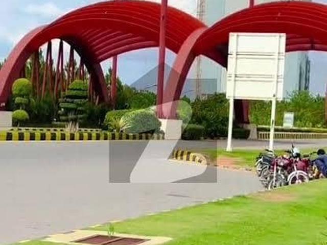 Gulberg Greens Block B Proper Cutting Area 4 Kanal Farm House Plot For Sale