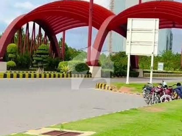 Gulberg Greens Islamabad Block B 4 Kanal Farm House Land For Sale