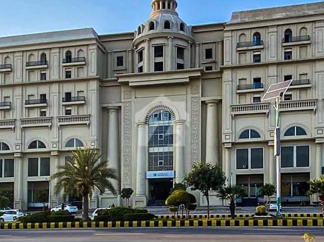 Gulberg Heights 4 Bed Room Luxury Apartment