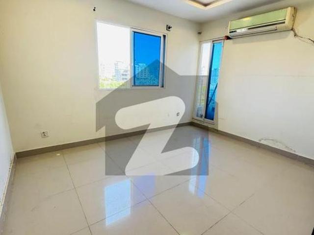 Gulberg Icon 2 Front Facing 2 Bedroom Available Gulberg Icon 2