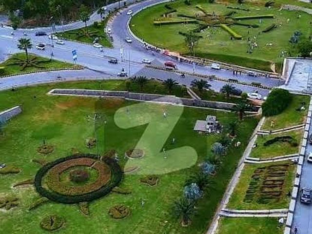 Gulberg Islamabad Block A Exc 7 Marla Prime Location Plot