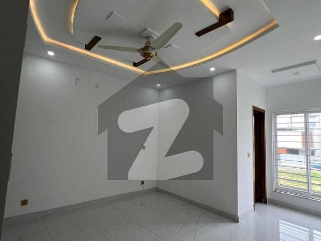 Gulberg residencia 7 marla full house for rent