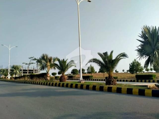 Gulberg Residencia Block R 7 Marla Plot Available For Sale Series 484