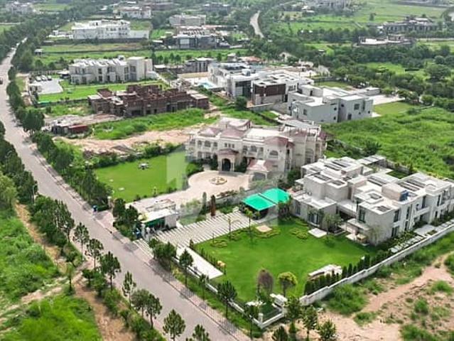 Gulberg Residencia F Block 10 Marla Develop Possession plot available for sale