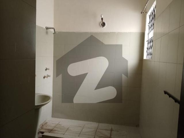 GULBERG 3 1 Kanal House for rent single story 3 Bed Gulberg 3