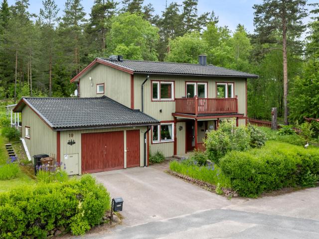 Guldringen 19