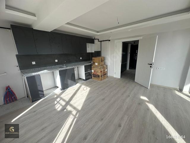 GÜLER GAYRİMENKUL DEN GİRİŞ FİYATINA ARA KATTA DAİRE FIRSATI