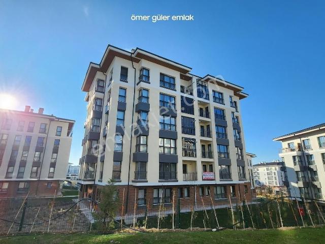 Güler'den Saraycık Tokide Giriş 2+1 90m2 Boş K.otopark E.banyolu