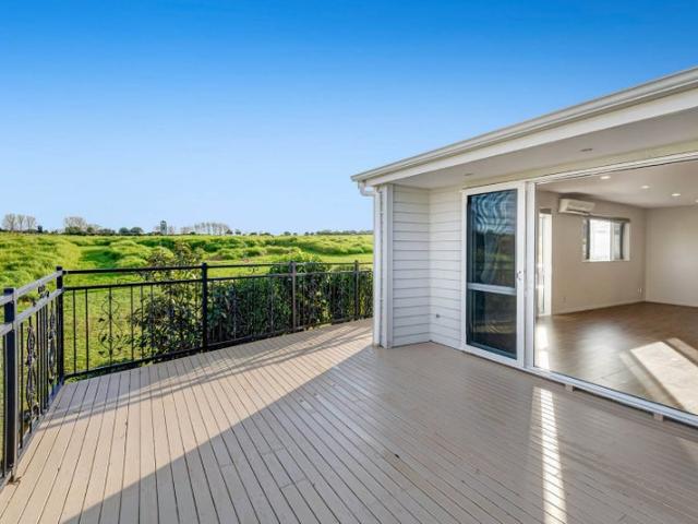 gulf harbour, 3 bedrooms