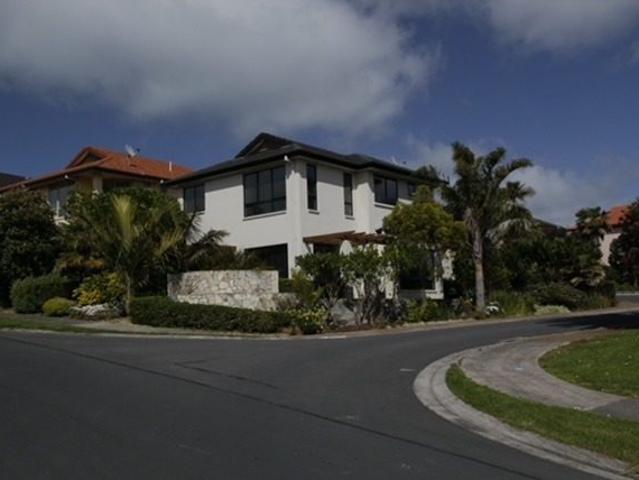 gulf harbour, 3 bedrooms