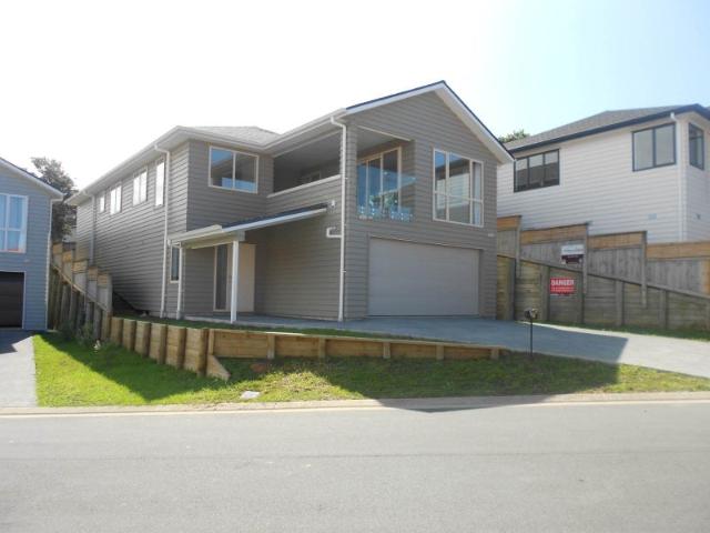 Gulf Harbour, 4 bedrooms